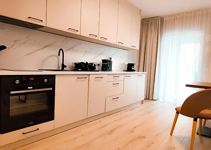 Modern Square With Balcony Вроцлав